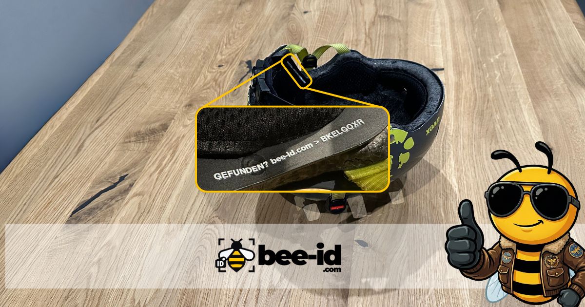Bee-ID Mini-UV-Sticker im Fahrradhelm – GEFUNDEN? bee-id.com – unsichtbar eingeklebt, sofort scanbar